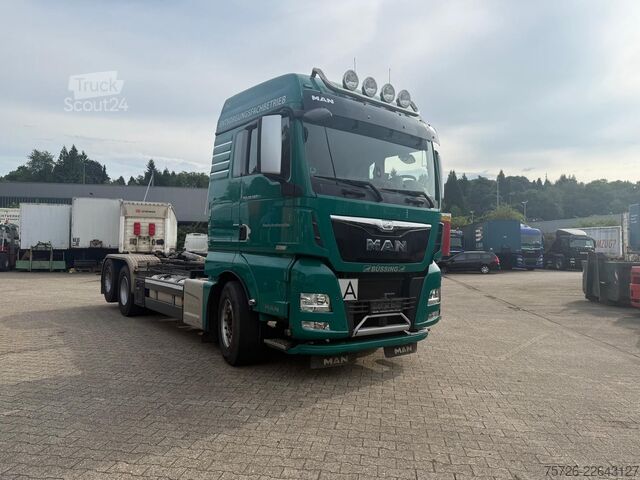 Roll-off-kippi kuorma-auto MAN 26.580/28.580 Tüv frei Top Zust.1 Hd ca 363 Tkm