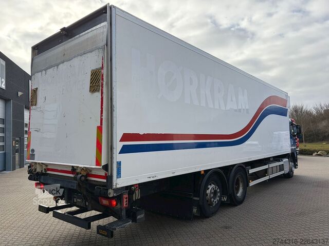 Jäähdytysrekka VOLVO FM330