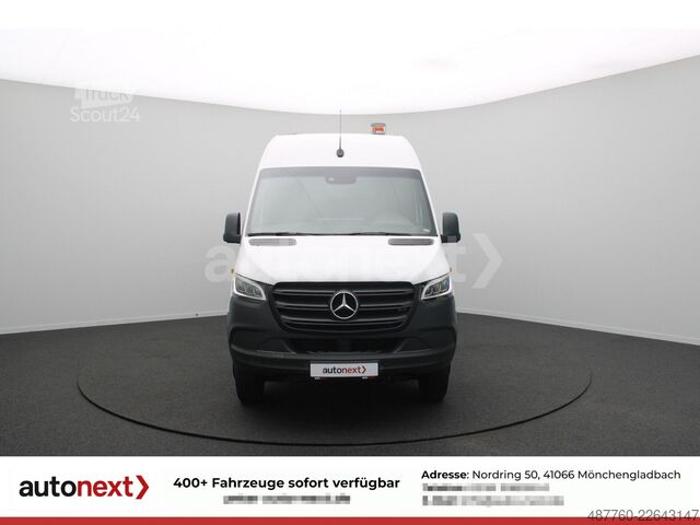 Højt tag varevogn MERCEDES-BENZ Sprinter 516 *4x4* WERKSTATT+230V+AHK+LED (0815)
