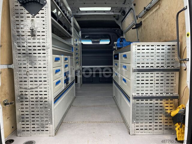 Højt tag varevogn MERCEDES-BENZ Sprinter 516 *4x4* WERKSTATT+230V+AHK+LED (0815)
