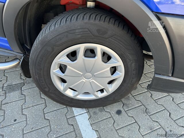 Furgone a cassetta Ford Transit 2.0 TDCI Trend / 147 dkm / L3 H2 / APK ...