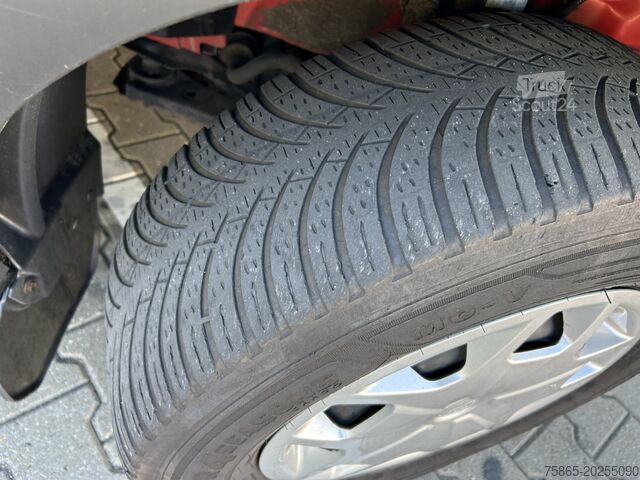 Furgone a cassetta Ford Transit 2.0 TDCI Trend / 147 dkm / L3 H2 / APK ...