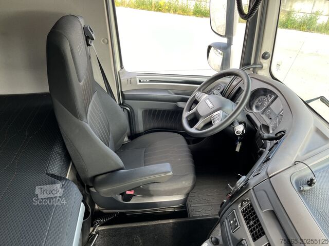 Standard tractor DAF XF 480 FTP Space Cab / 414 dkm / Stand Klima / ...