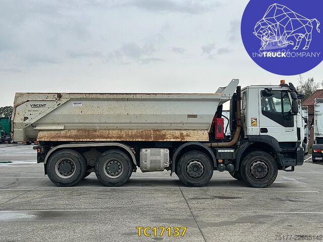 Sklápěč Iveco EuroTrakker 450