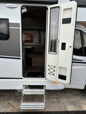 Camper mansardato CARADO A361 Pro 140PS 6. Sitze Markise Navi
