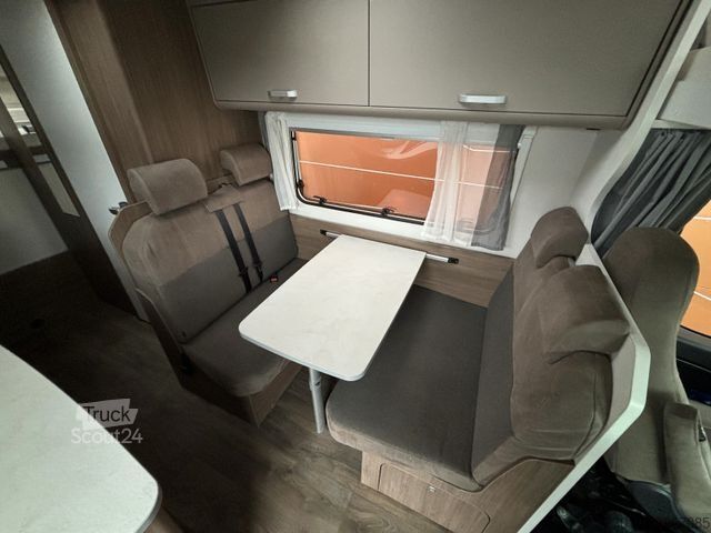 Camper mansardato CARADO A361 Pro 140PS 6. Sitze Markise Navi