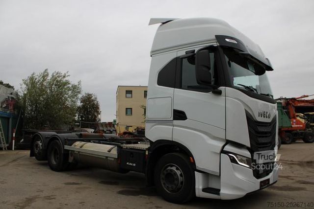 Výměnná nástavba nákladní vůz IVECO S-Way AS 260 SY FS GV 460 LNG 2 x Tank Nr.: 172