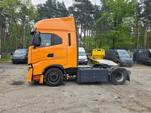 Standartinis vilkikas IVECO 460 S-Way CNG Zylinderkopf u.a. neu