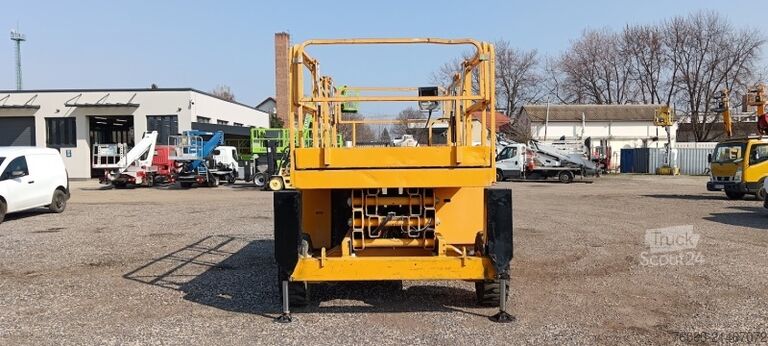 Platformă foarfecă Haulotte H12SX - 12m, 4x4, diesel