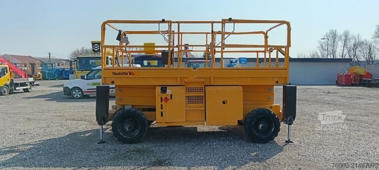 Platformă foarfecă Haulotte H12SX - 12m, 4x4, diesel