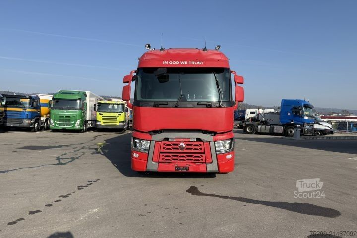 Skříňový nákladní automobil Renault Gamma T460 Koffer/HB / Swiss-Vehicle