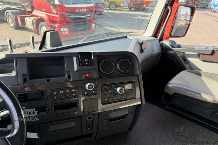 Valníkový nákladní automobil s plachtou Renault T460 4x2 Plane/HB / Swiss-Vehicle