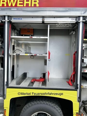 Véhicule de lutte contre l'incendie HLF 20 Iveco 160 E 300 FEUERWEHR