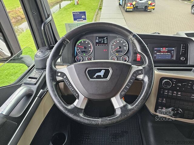 Standard-SZM M.A.N. 18.460 TGX