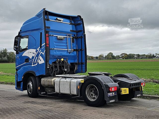 Standard-SZM IVECO S-WAY AS440S48