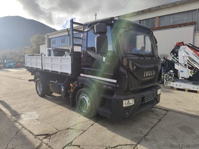 Camion-benne tricar Iveco EuroCargo 120-190