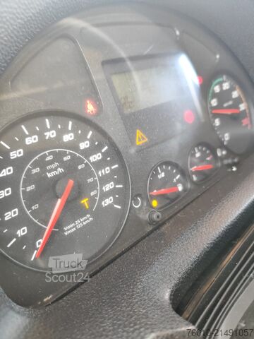 Camion-benne tricar Iveco EuroCargo 120-190