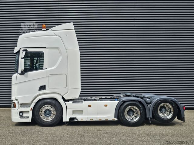 Padrão-SZM Scania R580 / V8 / FULL AIR / 6X2 / RETARDER / BOOGIE
