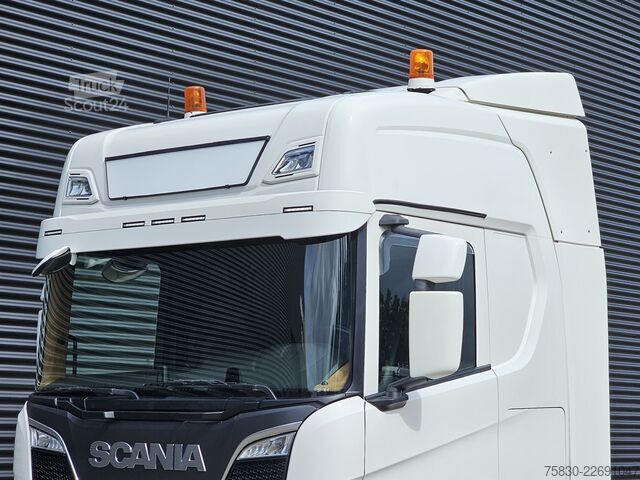 Padrão-SZM Scania R580 / V8 / FULL AIR / 6X2 / RETARDER / BOOGIE