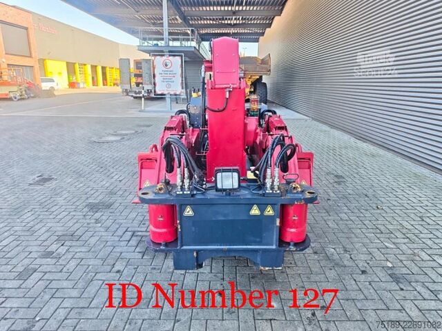 Mobiele kraan Unic URW 506 CDME Radio Remote 338 Hours 0.5 T Jip!