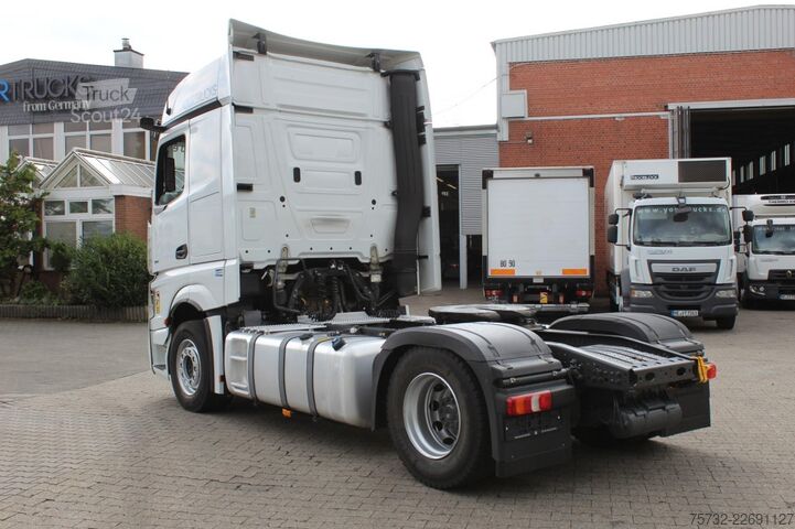 Standaard trekker Mercedes-Benz Actros 1848 MP5 Big Space Retarder MirrorCam