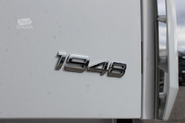 Standaard trekker Mercedes-Benz Actros 1848 MP5 Big Space Retarder MirrorCam