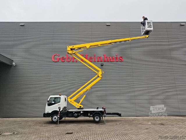 Platforma de ridicare Nissan Cabstar 35.13 NT400 Ruthmann Ecoline RS 240
