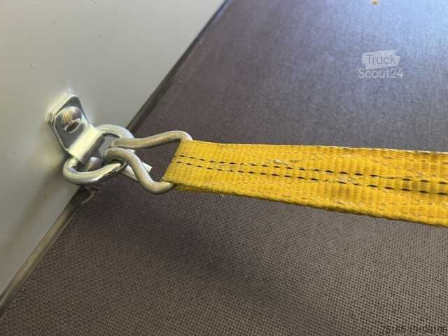 Каросерийно ремарке G270 Tür Kofferanhänger Sirius