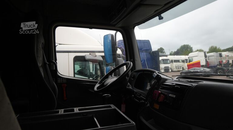 Zuigvoertuig Mercedes-Benz AXOR 2728 6x2 vacuum suck and pressure tank 206...