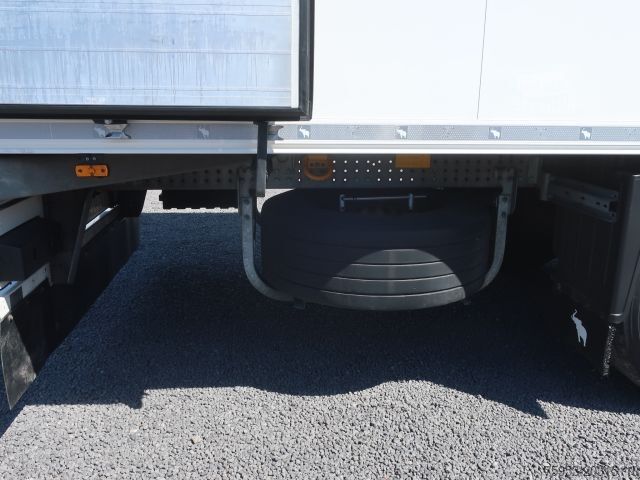 Kylmäkuljetuspuoliperävaunu Schmitz SKO 24 Rohrbahn Thermo King SLXi 400