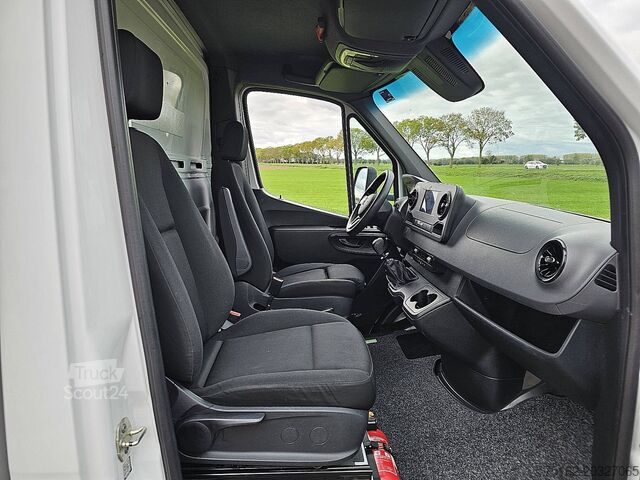 Valigia MERCEDES-BENZ SPRINTER 314 Bakwagen Laadklep!