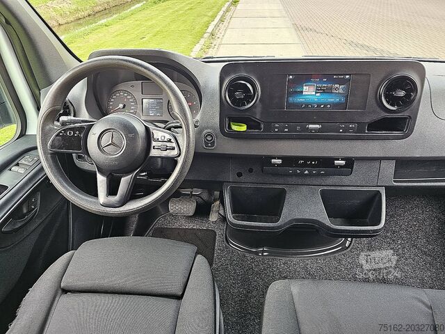 Kombi s vysokou střechou MERCEDES-BENZ SPRINTER 316 L3H2 Mbux Automaat!