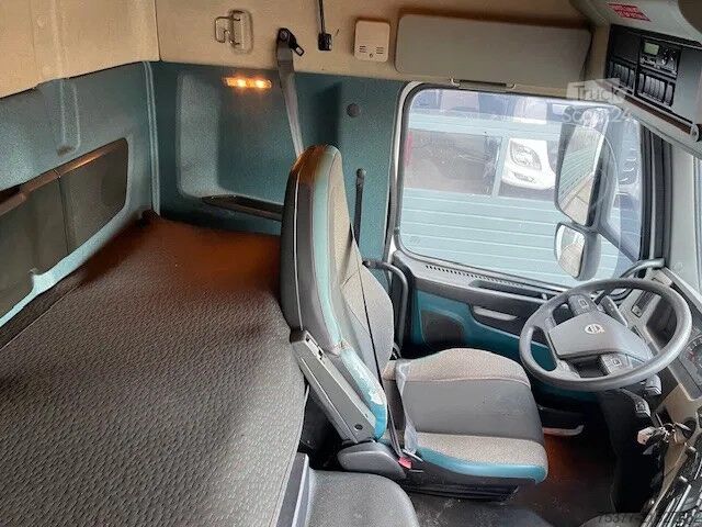 Standard-SZM Volvo FM 2MA3C