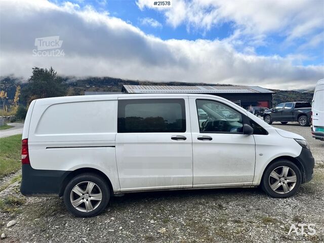 Korkeakattoinen farmari Mercedes-Benz Vito