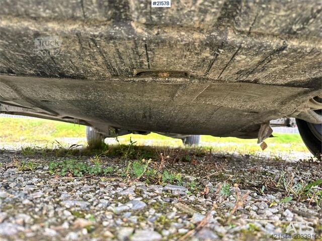Korkeakattoinen farmari Mercedes-Benz Vito