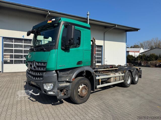 Hakowiec MERCEDES-BENZ 2645 L 6x4 Multilift Klima