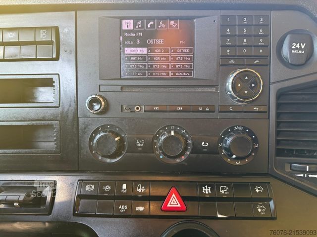 Hakowiec MERCEDES-BENZ 2645 L 6x4 Multilift Klima