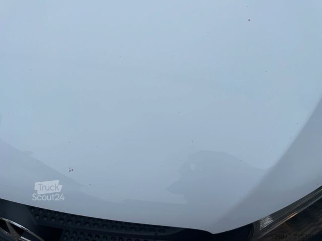 شاحنة بانل MERCEDES-BENZ Vito 116 L2 Klima 3-Sitze AHK 8-fach bereift