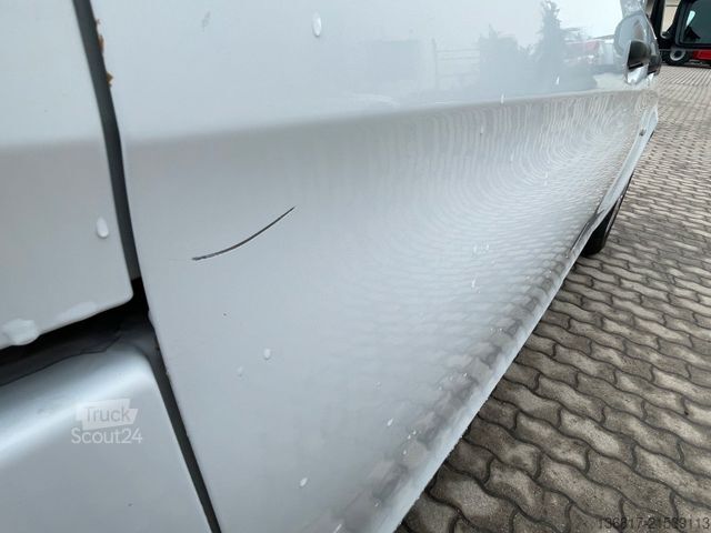 شاحنة بانل MERCEDES-BENZ Vito 116 L2 Klima 3-Sitze AHK 8-fach bereift