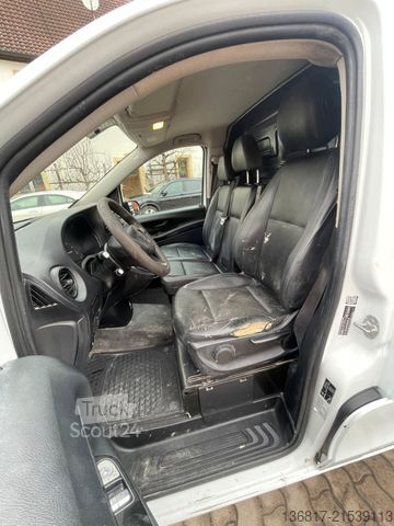 شاحنة بانل MERCEDES-BENZ Vito 116 L2 Klima 3-Sitze AHK 8-fach bereift