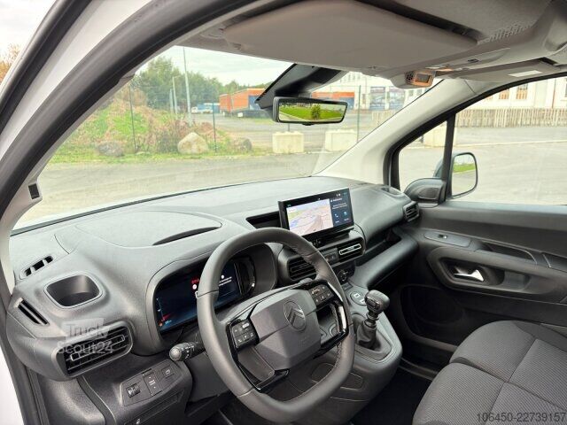 Skåpbil Citroën Berlingo KaWa M 100 BAR +Allwetter+Holz+FSH+RFK+
