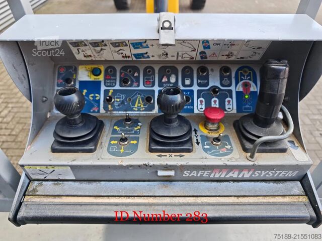 Teleskopická plošina Manitou 280 TJ