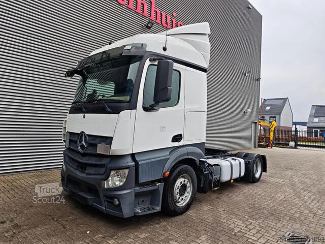 Volume SCM Mercedes-Benz Actros 1843 4x2 Mega!