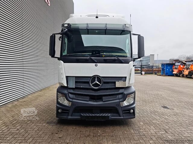 Volume SCM Mercedes-Benz Actros 1843 4x2 Mega!