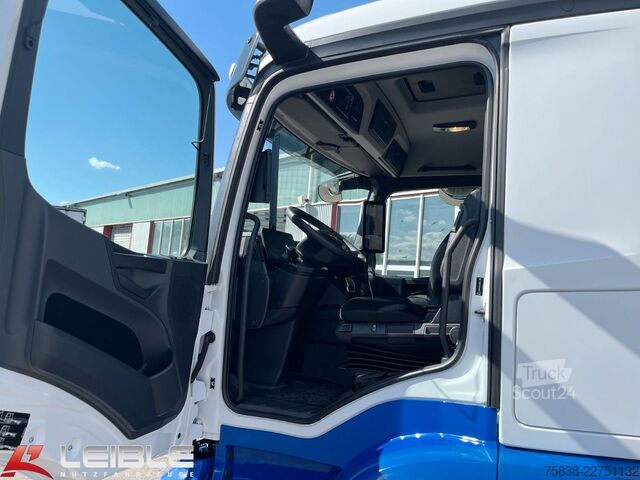 Skříňový nákladní automobil MERCEDES-BENZ Actros 1835 Zikun Schwenkwand Koffer