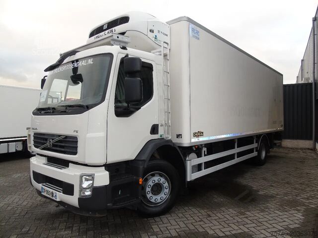 Gekoeld/bevroren transport Volvo FE 260 + THERMO KING + DHOLLANDIA LOADLIFT