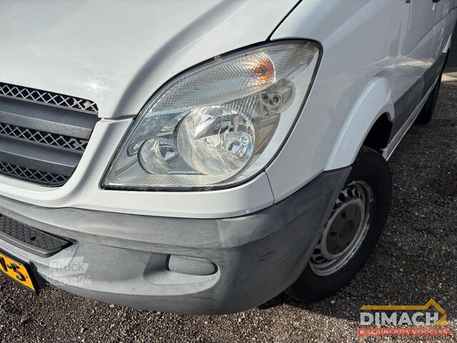 Fourgon Mercedes-Benz Sprinter 309 L1H1 - handgeschakeld - trekhaak -...