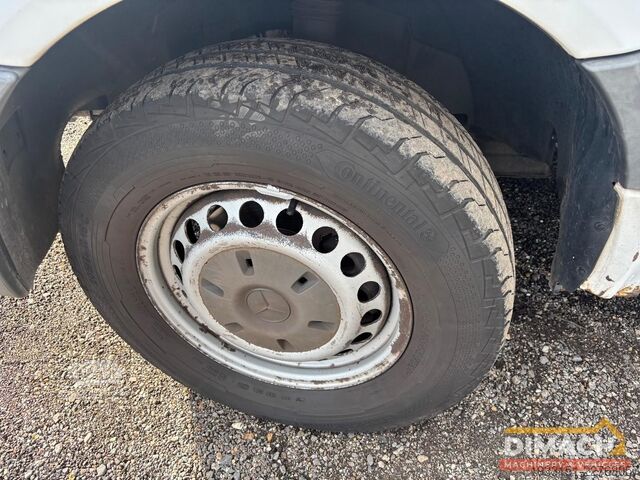 Fourgon Mercedes-Benz Sprinter 309 L1H1 - handgeschakeld - trekhaak -...