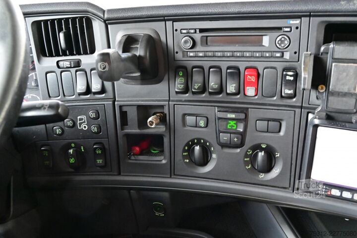 Camión cisterna Scania R560  V8 6x2 Retarder 23.550l 2 Kammern Pumpe E5