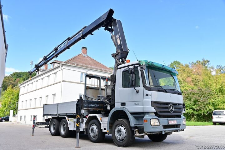 Tovornjak s ploščadjo Mercedes-Benz Actros 3246  AHK MP2 Retarder Hiab 422 EP-5 Fernb